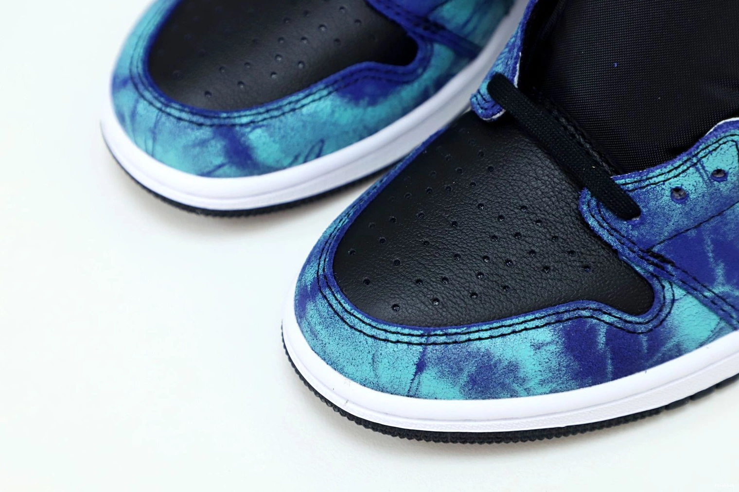 Air OG  Tie-Dye High 1 Jordan 0117